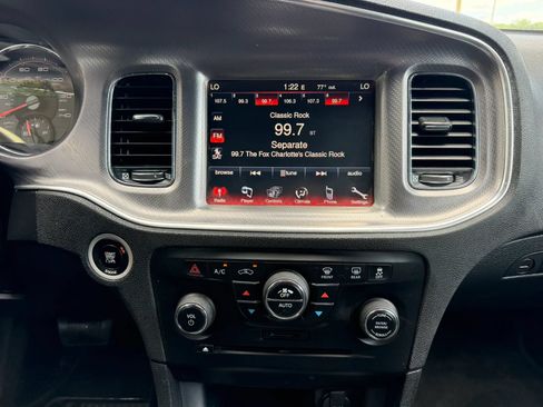 Used 2014 Dodge Charger SXT w/ Blacktop Package RWD image 13
