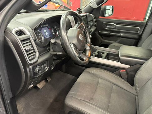 Used 2019 RAM 1500 Big Horn AWD/4WD image 11