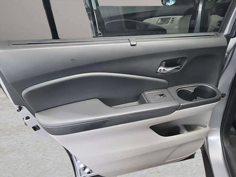 Used 2022 Honda Pilot Touring image 22