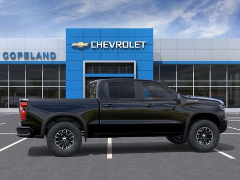 New 2026 Chevrolet Silverado 1500 ZR2 AWD/4WD image 5