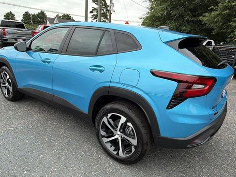 New 2026 Chevrolet Trax RS FWD image 10