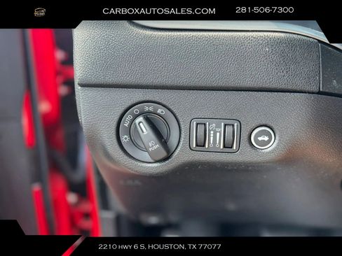 Used 2019 Dodge Charger R/T RWD image 19