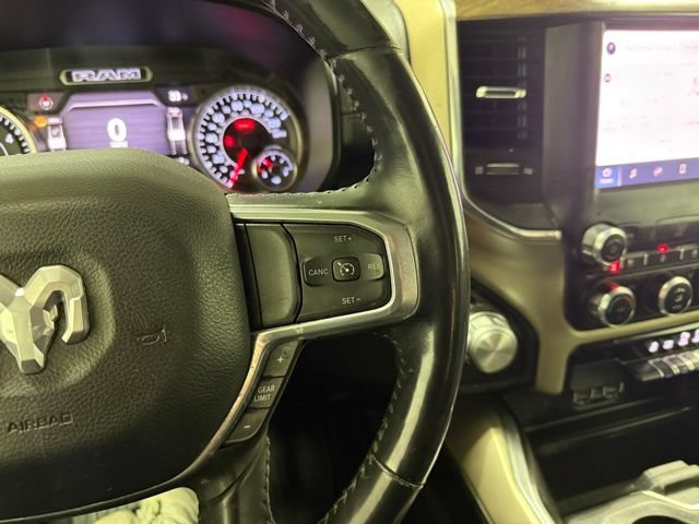 Used 2022 RAM 1500 Laramie AWD/4WD image 15