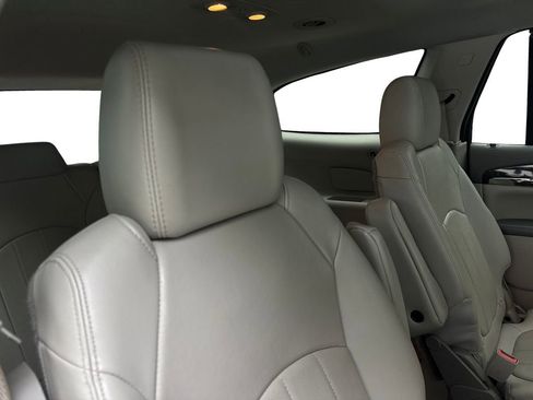 Used 2016 Buick Enclave Leather AWD/4WD image 44