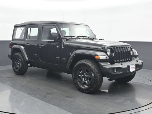 Used 2022 Jeep Wrangler Unlimited Sport AWD/4WD image 9