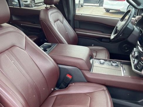 Used 2024 Ford Expedition Max Limited image 21