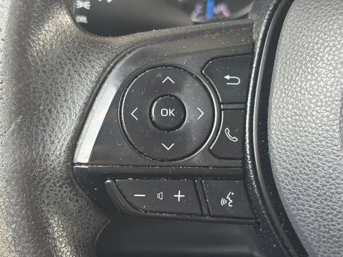 Used 2020 Toyota RAV4 LE w/ All Weather Liner Package AWD/4WD image 11