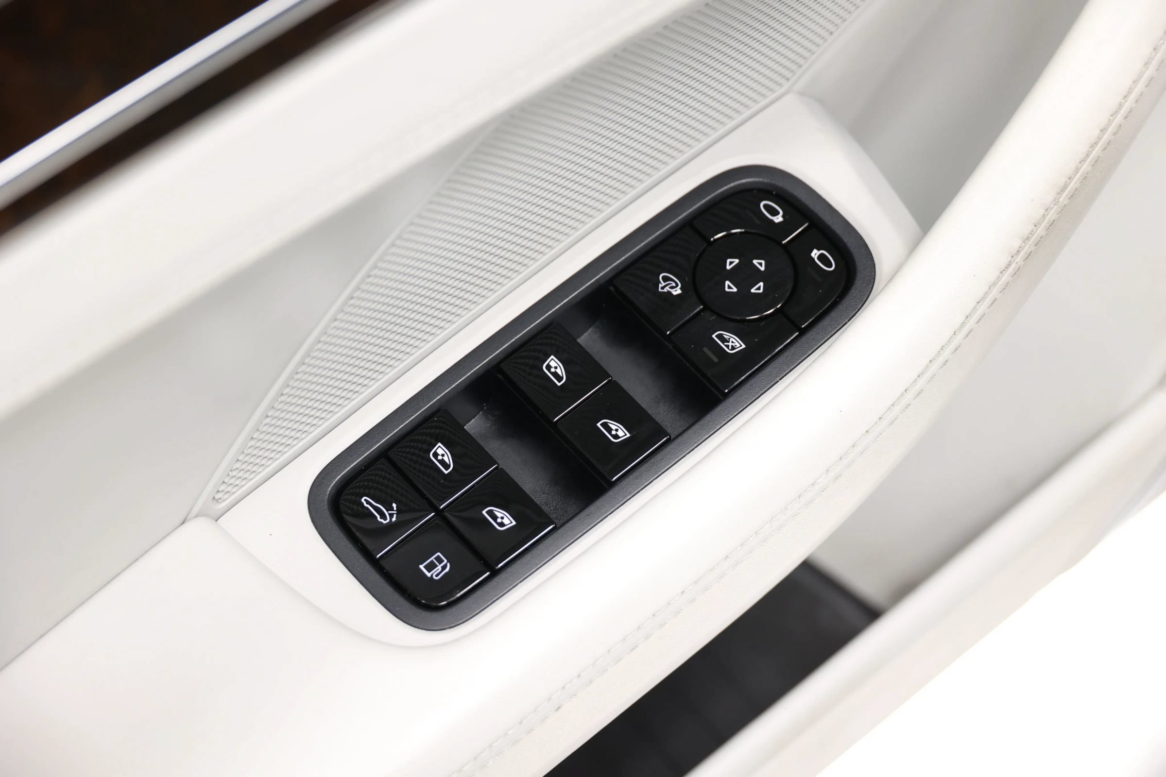 Used 2018 Porsche Panamera Turbo S Executive w/ Assistance Package AWD/4WD image 14