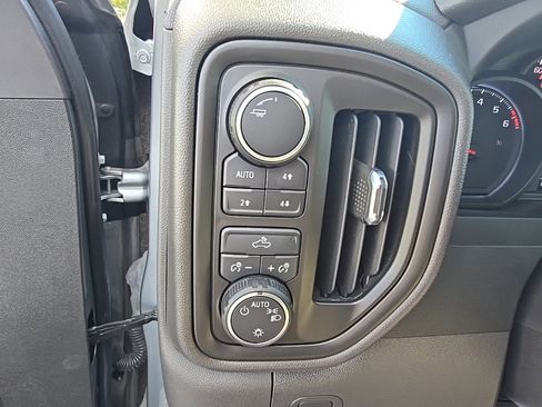 Used 2023 Chevrolet Silverado 1500 Custom Trail Boss w/ LPO, Dark Essentials Package image 15