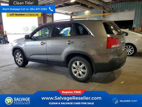 Used 2011 Kia Sorento LX w/ Convenience Pkg AWD/4WD image 3