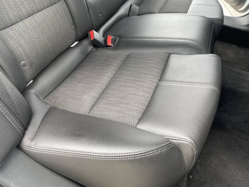 Used 2016 Chevrolet Impala LT w/ Convenience Package FWD image 50