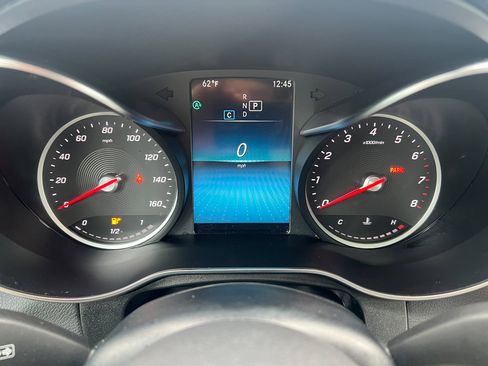 Used 2022 Mercedes-Benz GLC 300 4MATIC Coupe image 15