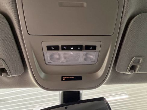 Used 2016 GMC Canyon SLE w/ All Terrain Adventure Package image 33