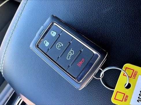 New 2026 Jeep Grand Cherokee Laredo image 26