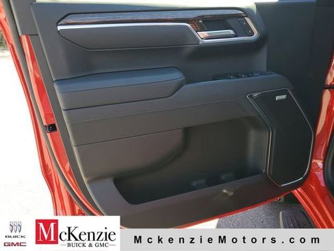 New 2026 GMC Sierra 1500 Elevation w/ Elevation Premium Package AWD/4WD image 8