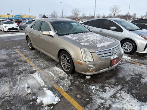 Used 2006 Cadillac STS w/ Preferred Equipment Group image 4