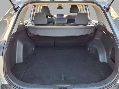 Used 2025 Toyota RAV4 XLE FWD image 24