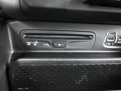 Used 2019 RAM 1500 Big Horn image 32