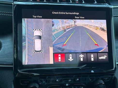 New 2025 Jeep Grand Cherokee L Limited w/ Luxury Tech Group II image 18