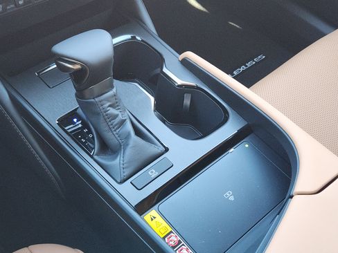 New 2025 Lexus ES 350 w/ Premium Package image 14