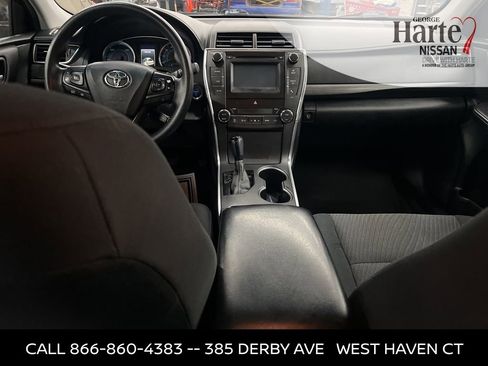 Used 2017 Toyota Camry LE image 34