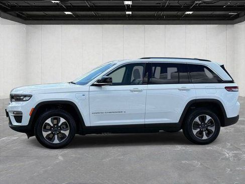 Certified 2024 Jeep Grand Cherokee Limited 4xe AWD/4WD image 8
