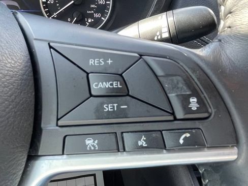 Used 2020 Nissan Sentra SV FWD image 21