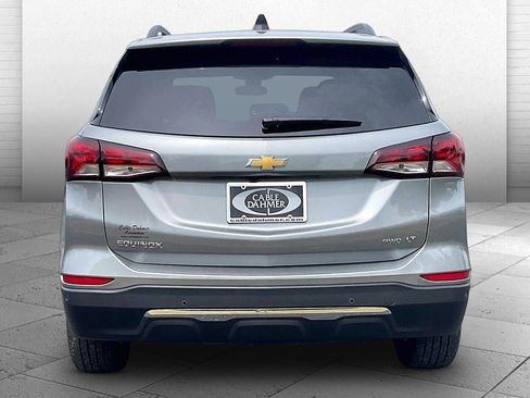 Used 2024 Chevrolet Equinox LT AWD/4WD image 3
