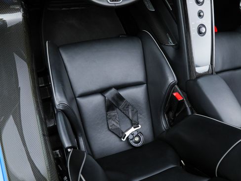 Used 2015 Porsche 918 Spyder AWD/4WD image 32