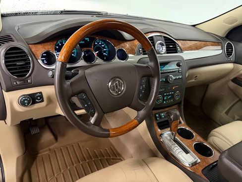 Used 2011 Buick Enclave CXL FWD image 11