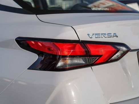 New 2025 Nissan Versa SV w/ Trunk Package image 10