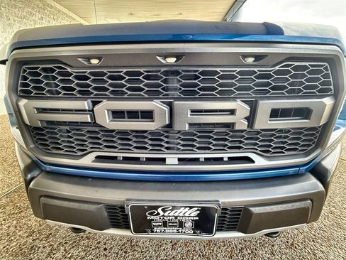 Used 2018 Ford F150 Raptor w/ Equipment Group 801A Mid image 28