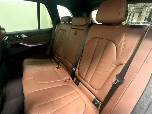 Used 2020 BMW X5 xDrive40i w/ Premium Package AWD/4WD image 28