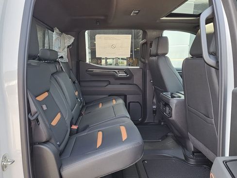 New 2026 GMC Sierra 1500 AT4 w/ AT4 Premium Package AWD/4WD image 44