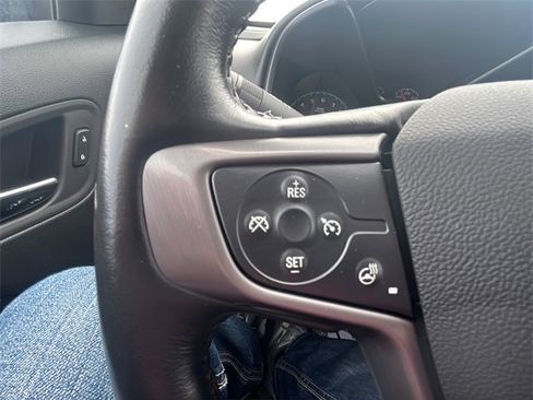 Used 2022 GMC Canyon AT4 image 26