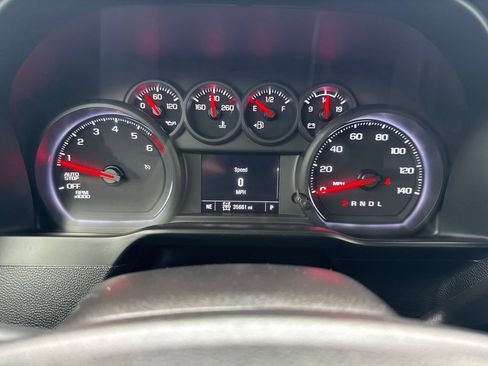 Used 2024 Chevrolet Silverado 1500 Custom AWD/4WD image 31