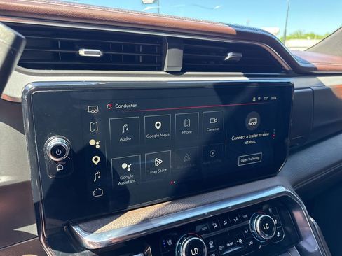 Used 2024 GMC Sierra 2500 Denali w/ Denali Reserve Package AWD/4WD image 22