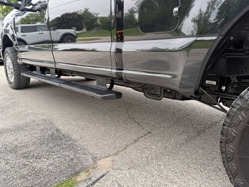 Used 2022 Ford F250 XLT AWD/4WD image 17
