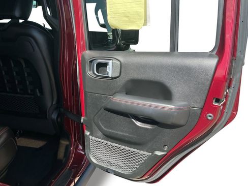 Used 2021 Jeep Gladiator Rubicon AWD/4WD image 19