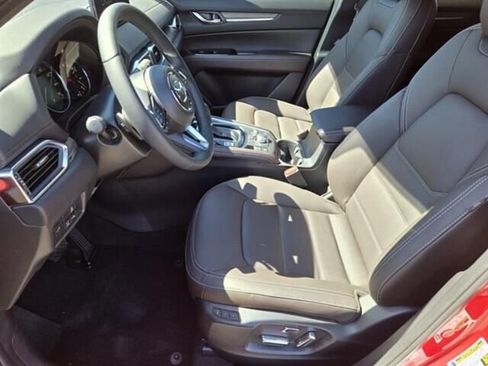 Used 2025 MAZDA CX-5 Signature image 13