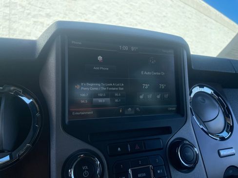 Used 2015 Ford F350 Lariat w/ Lariat Interior Package image 26