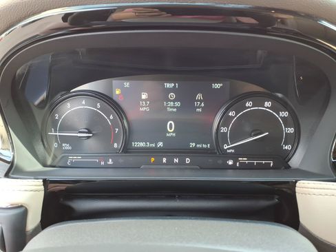 Certified 2022 Lincoln Corsair AWD w/ Premium Package image 16