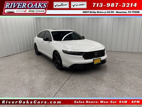 Used 2024 Honda Accord Sport image 1