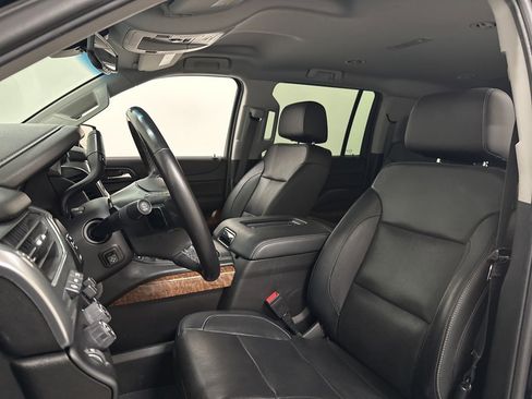 Used 2019 Chevrolet Suburban Premier w/ Max Trailering Package image 30
