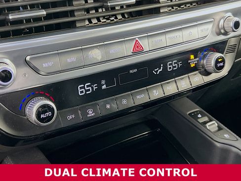 Used 2020 Kia Telluride EX image 11