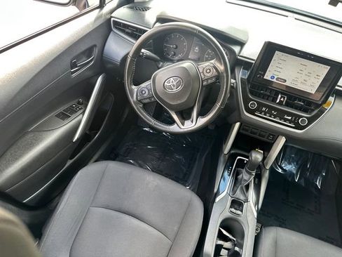 Used 2023 Toyota Corolla Cross LE image 16