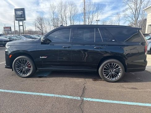 Used 2023 Cadillac Escalade V image 6