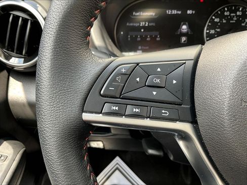 Used 2023 Nissan Kicks SR FWD image 11