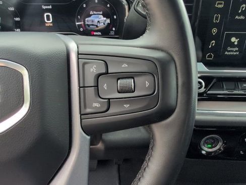 Used 2024 GMC Sierra 1500 SLT AWD/4WD image 19