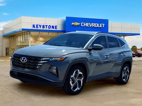 Used 2024 Hyundai Tucson SEL FWD image 3
